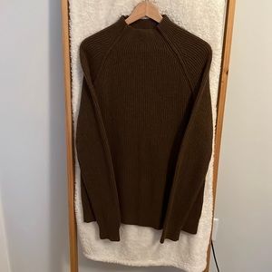 Banana Republic Mockneck sweater